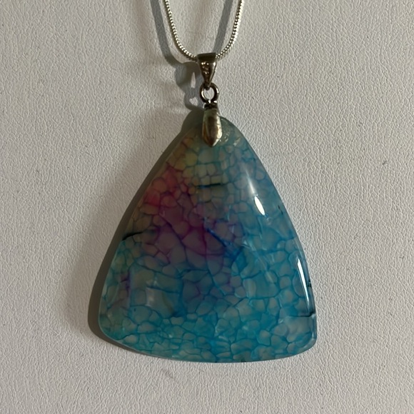 Glass Pendants with chain. - Picture 2 of 3